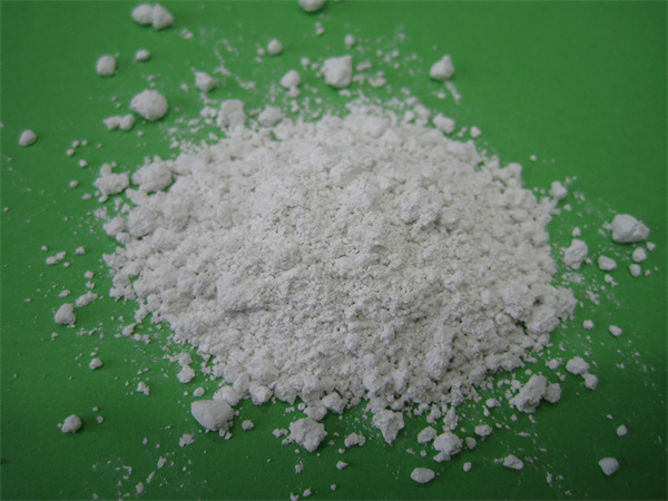 WHITE CORUNDUM 白剛玉F2000中值：1.2±0.3um