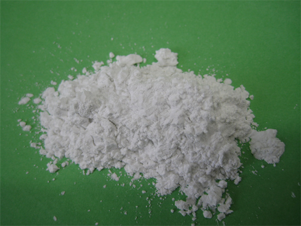 WFA WHITE FUSED ALUMINA 電熔氧化鋁W7 中值：7-5微米