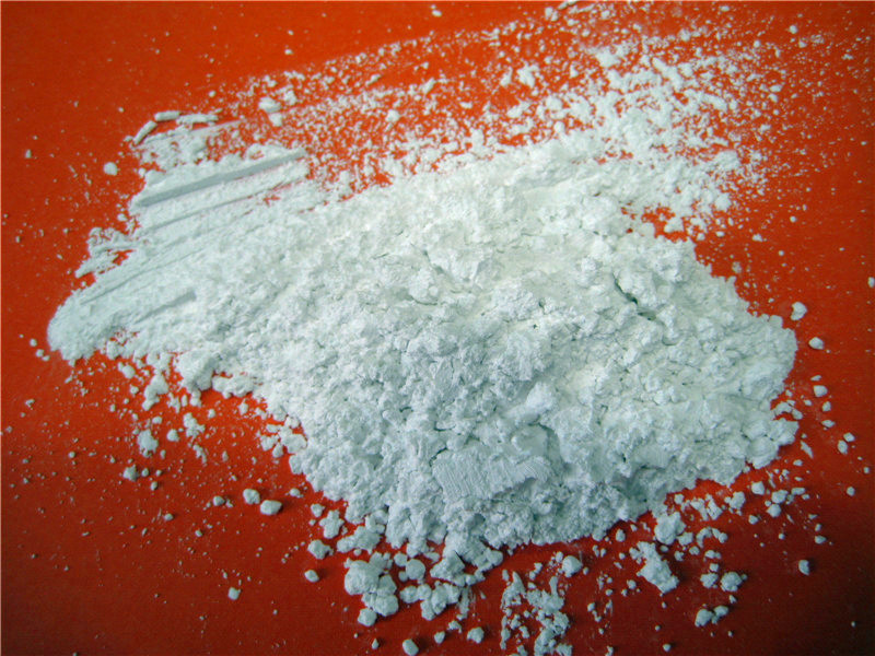 白色金剛砂粉用于生產(chǎn)耐磨膠粘劑